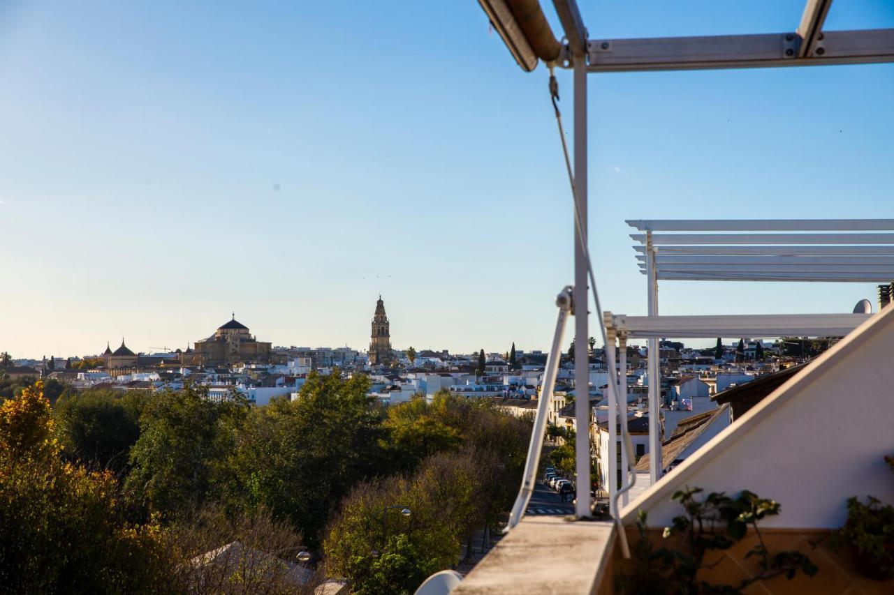 Duplex Con Vistas A La Catedral Y El Rio, Parking Free Apartment กอร์โดบา ภายนอก รูปภาพ